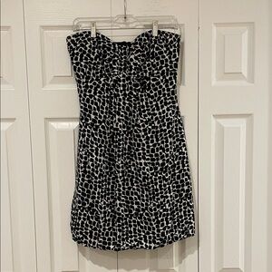 White House Black Market Strapless Silk Dress